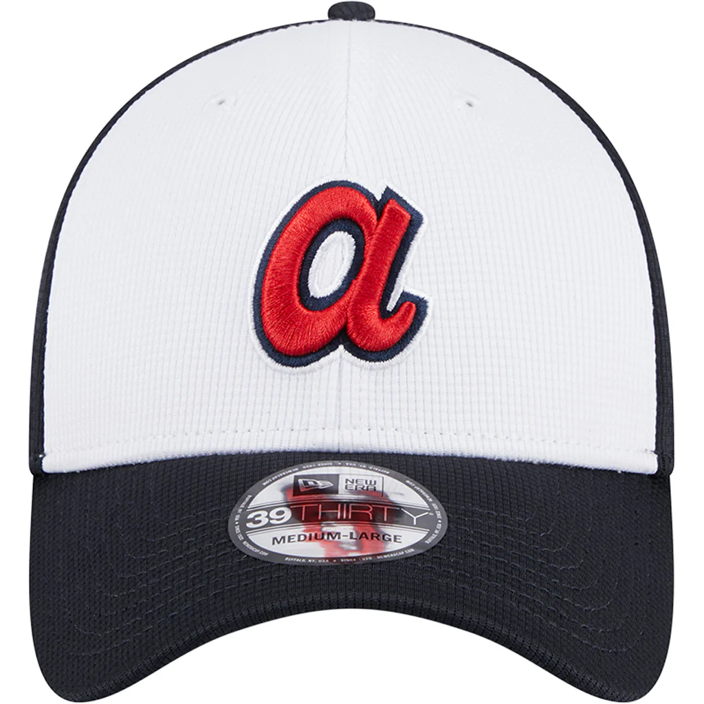 MLB Atlanta Braves New Era 2025 Batting Practice 39THIRTY Flex Fit Hat - White - Image 3