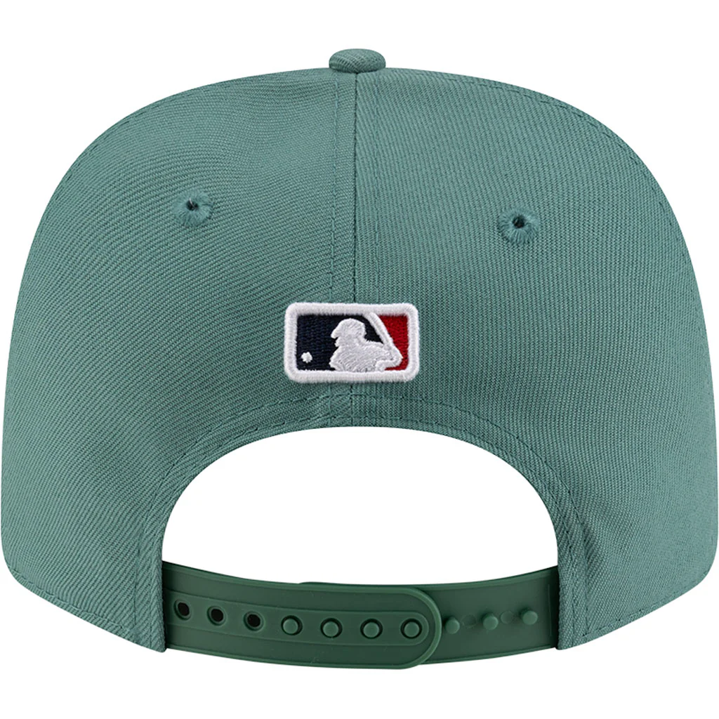 MLB Boston Red Sox New Era 2025 City Connect 9SEVENTY Snapback Hat - Green - Image 11