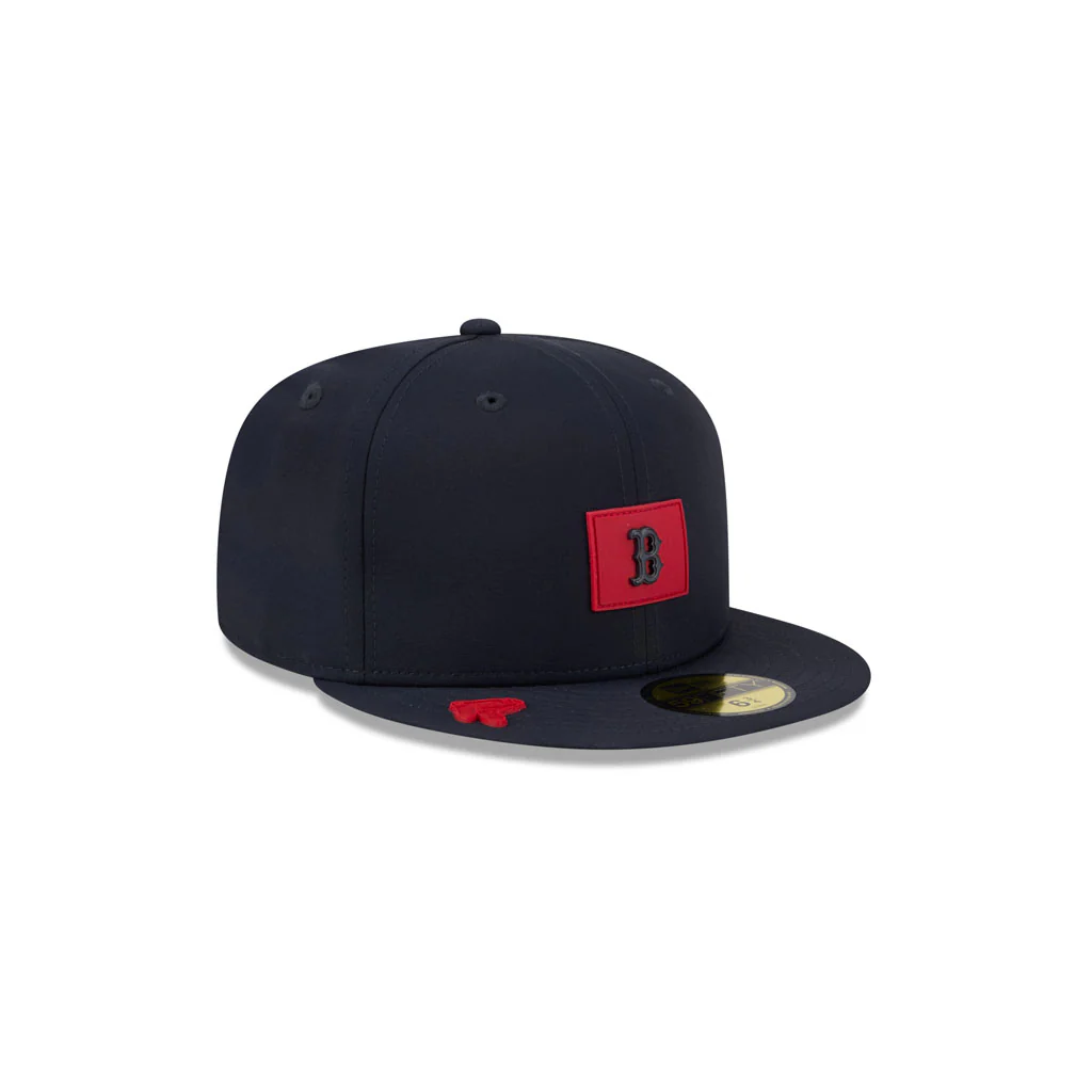 MLB Boston Red Sox New Era 2026 Clubhouse 59FIFTY Fitted Hat - Navy - Image 2