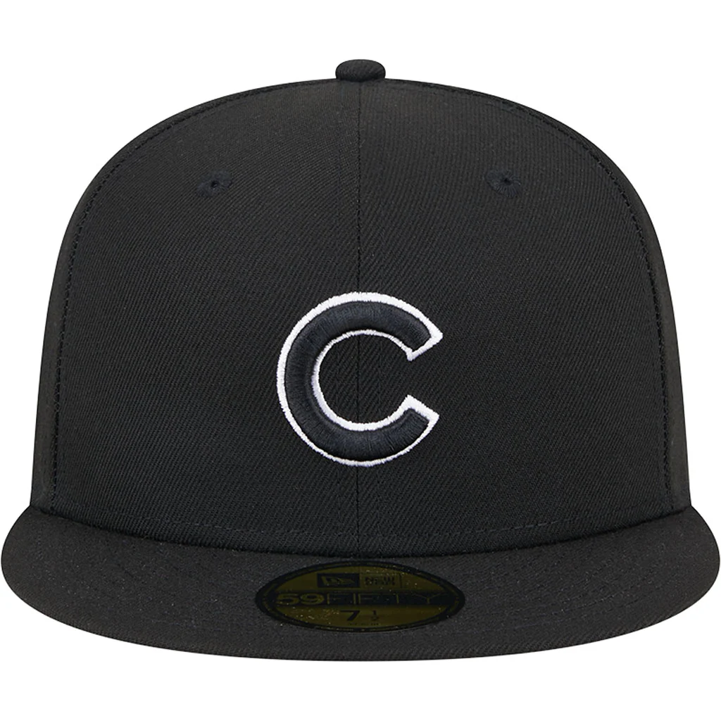 MLB Chicago Cubs New Era Side Patch Black & White 59FIFTY Fitted Hat - Black - Image 3