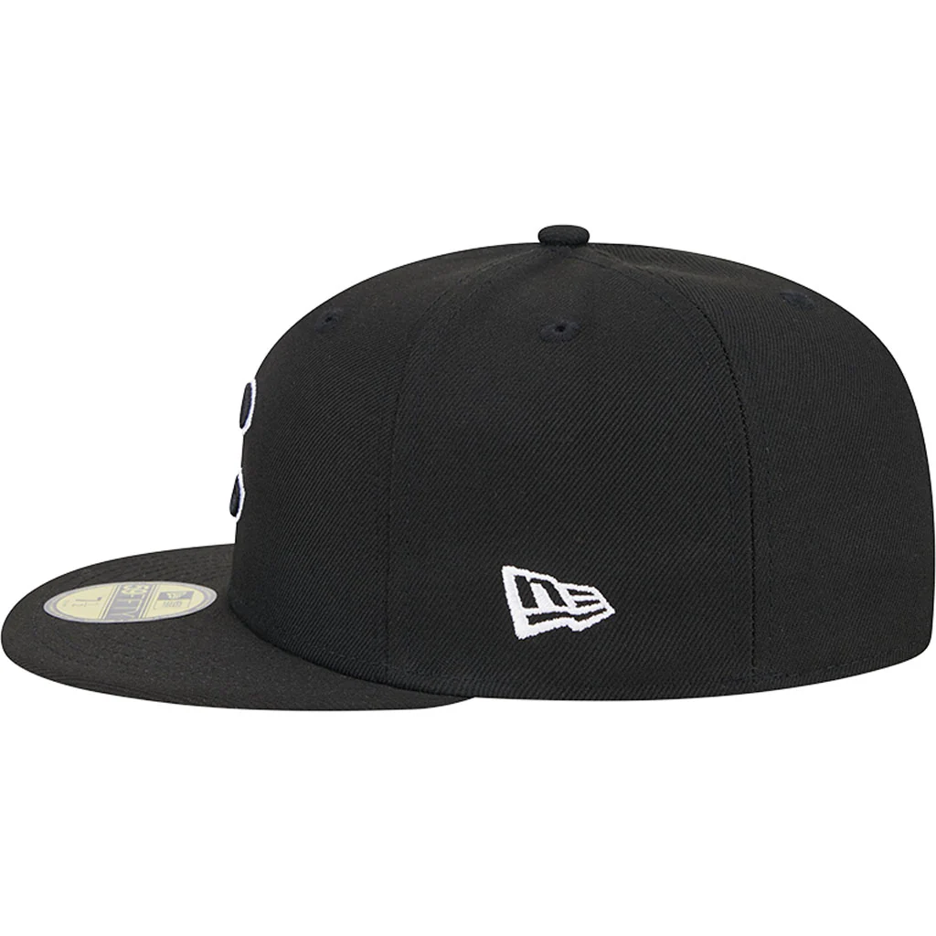 MLB Chicago Cubs New Era Side Patch Black & White 59FIFTY Fitted Hat - Black - Image 4