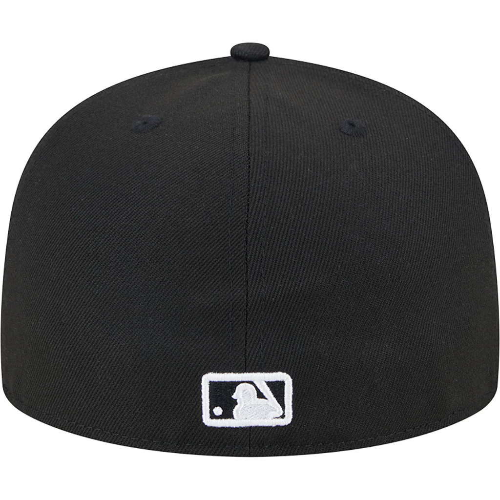 MLB Chicago Cubs New Era Side Patch Black & White 59FIFTY Fitted Hat - Black - Image 6