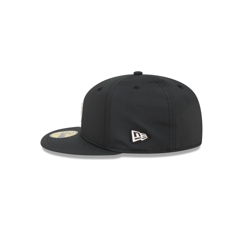 MLB Chicago White Sox New Era 2026 Clubhouse 59FIFTY Fitted Hat - Black - Image 4