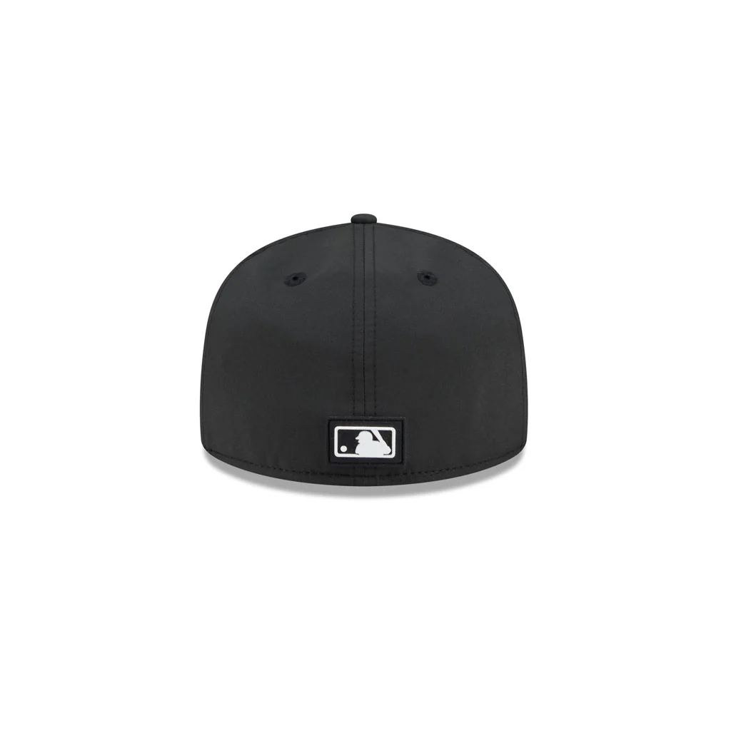 MLB Chicago White Sox New Era 2026 Clubhouse 59FIFTY Fitted Hat - Black - Image 6