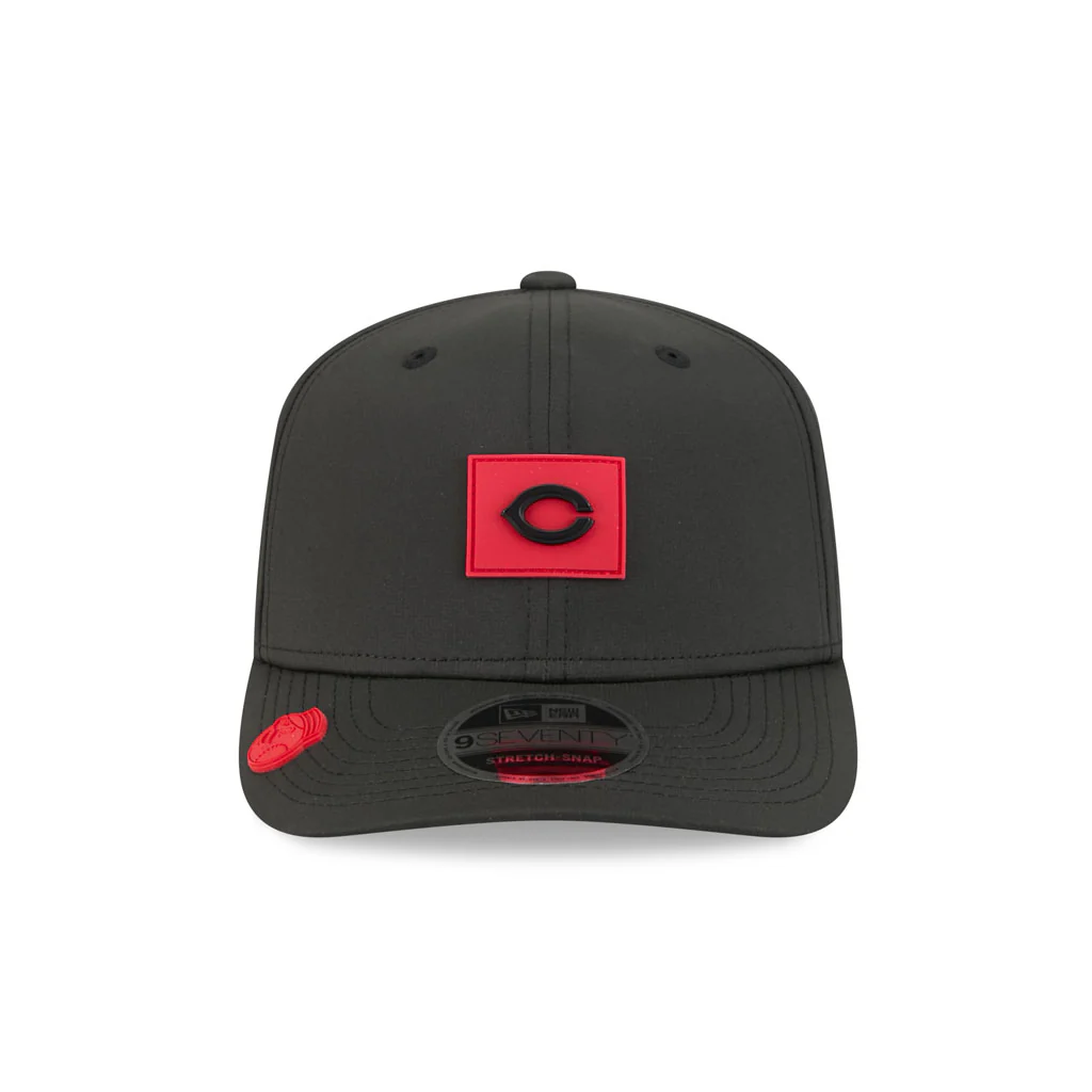 MLB Cincinnati Reds New Era 2026 Clubhouse 9SEVENTY Stretch Snap Hat - Black - Image 3