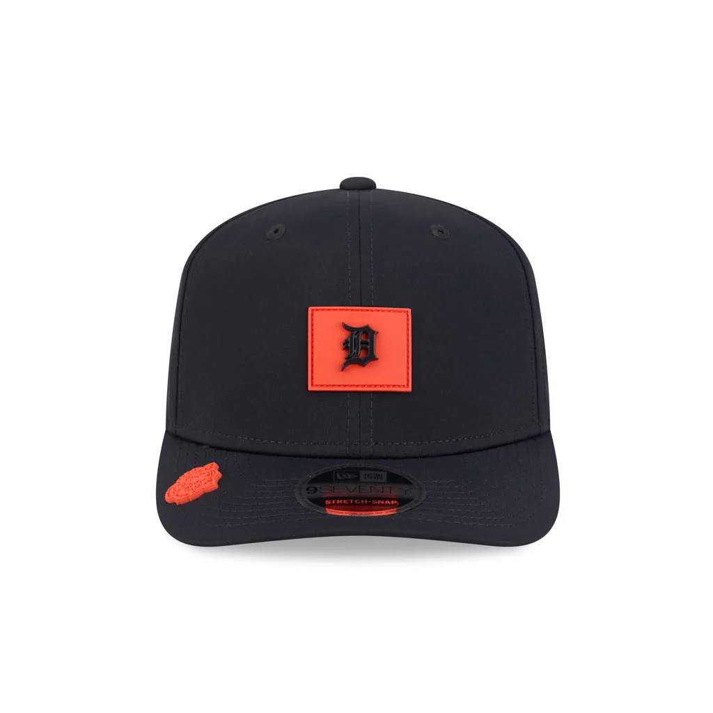 MLB Detroit Tigers New Era 2026 Clubhouse 9SEVENTY Stretch Snap Hat - Navy - Image 3
