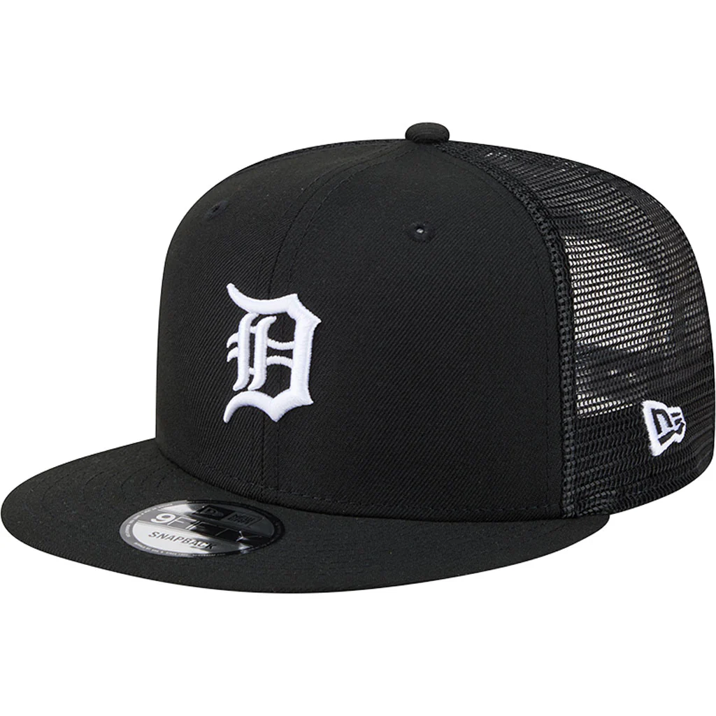 MLB Detroit Tigers New Era Black & White Trucker 9FIFTY Snapback Hat - Black