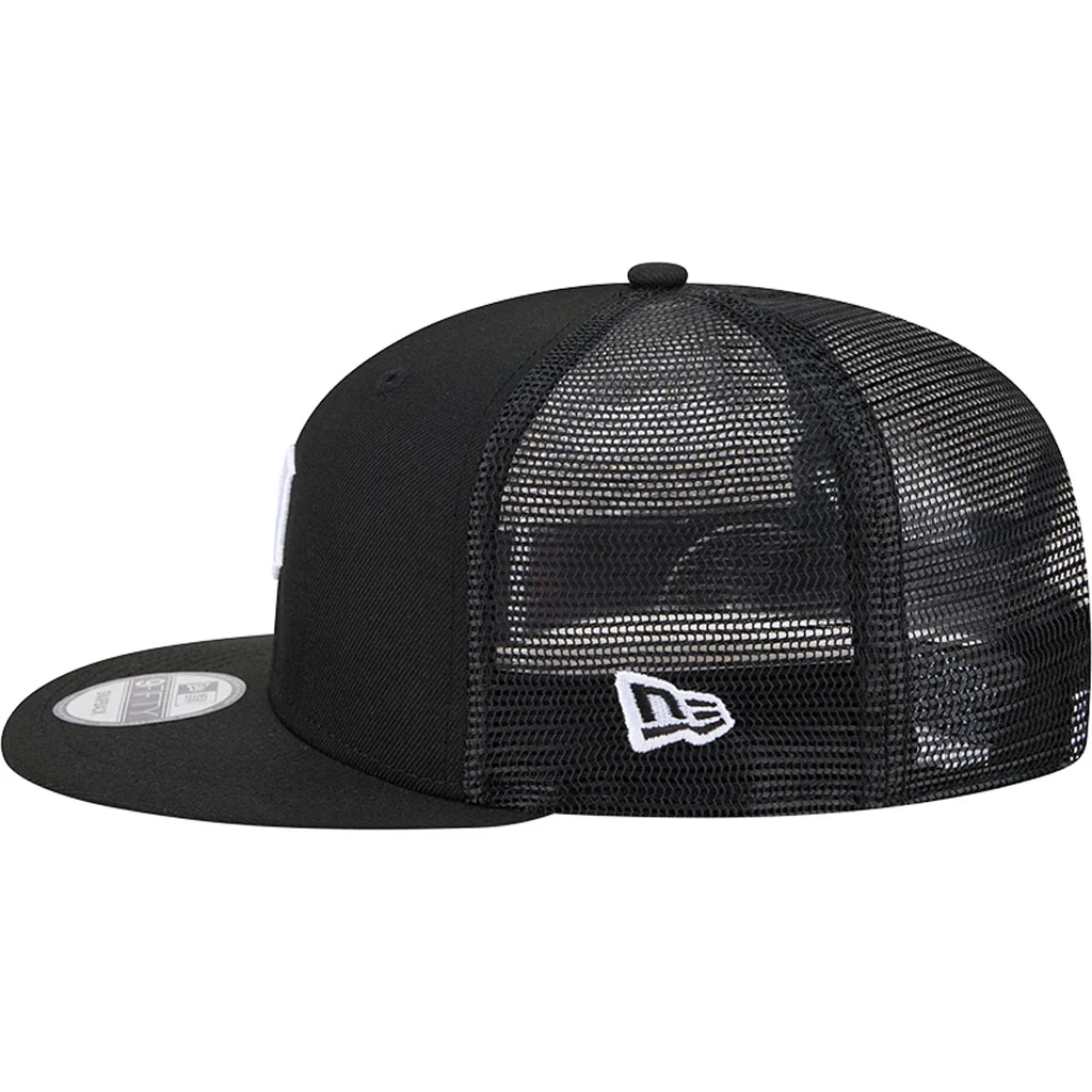 MLB Detroit Tigers New Era Black & White Trucker 9FIFTY Snapback Hat - Black - Image 4
