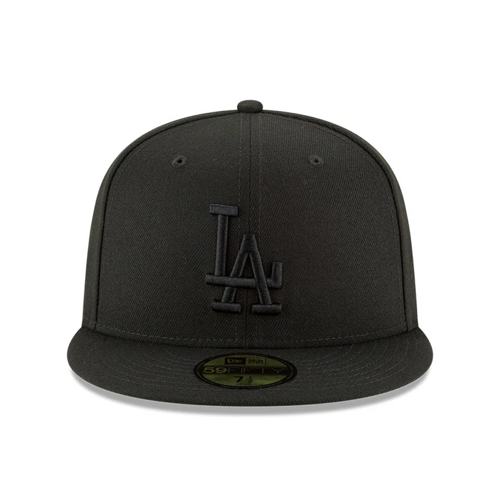 MLB Los Angeles Dodgers New Era Black on Black 59FIFTY Fitted Hat - Black - Image 3