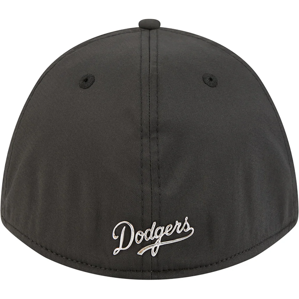 MLB Los Angeles Dodgers New Era Metallic 39THIRTY M-Crown Flex Fit Hat - Black - Image 6