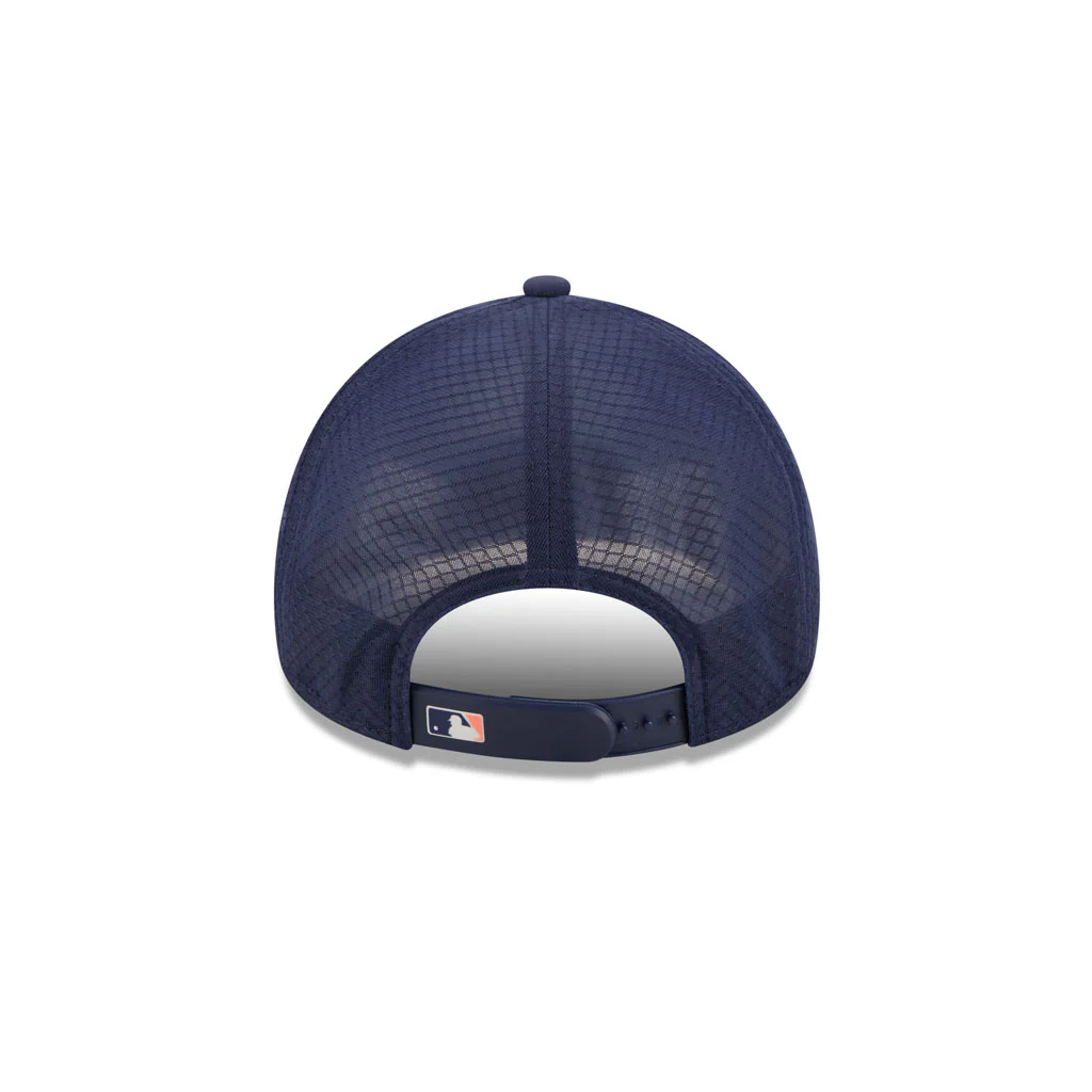 MLB Milwaukee Brewers New Era 2026 Batting Practice City Connect Apex 9FORTY Snapback Hat - Navy - Image 6