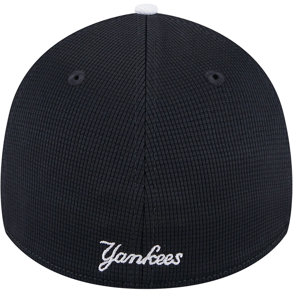 MLB New York Yankees New Era 2025 Batting Practice 39THIRTY Flex Fit Hat - Navy - Image 4