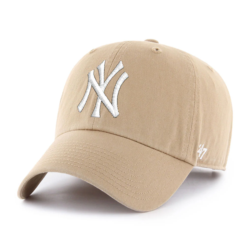 MLB New York Yankees '47 White Logo Clean Up Adjustable Hat - Khaki