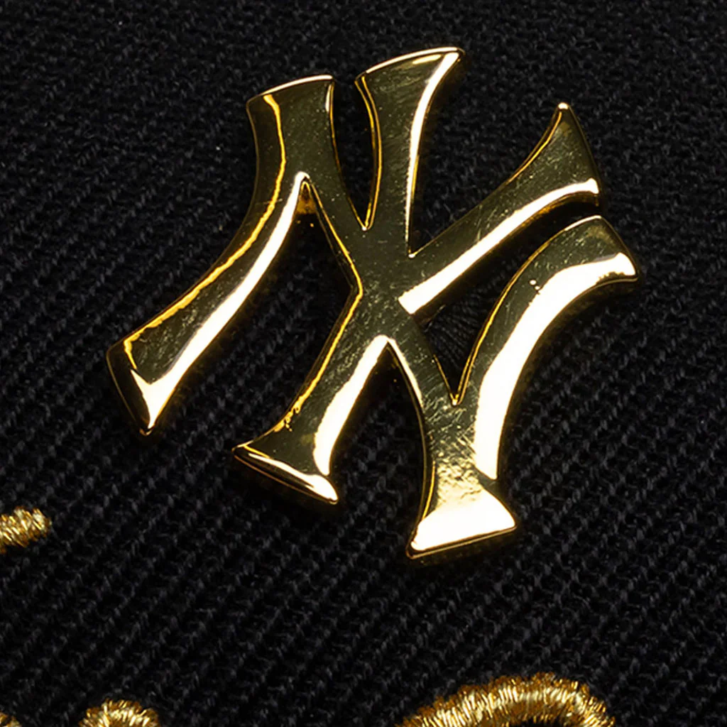 MLB New York Yankees Mitchell & Ness Pinned Gold Pro Snapback Hat - Black - Image 3