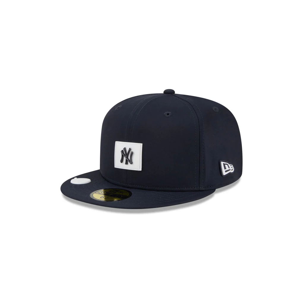 MLB New York Yankees New Era 2026 Clubhouse 59FIFTY Fitted Hat - Navy