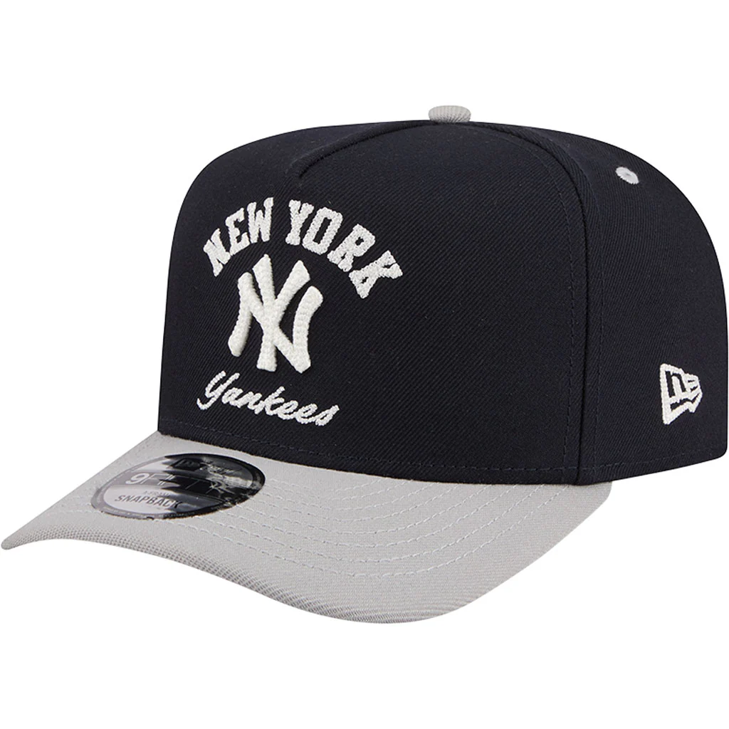 MLB New York Yankees New Era Arched 9FIFTY A-Frame Snapback Hat - Navy