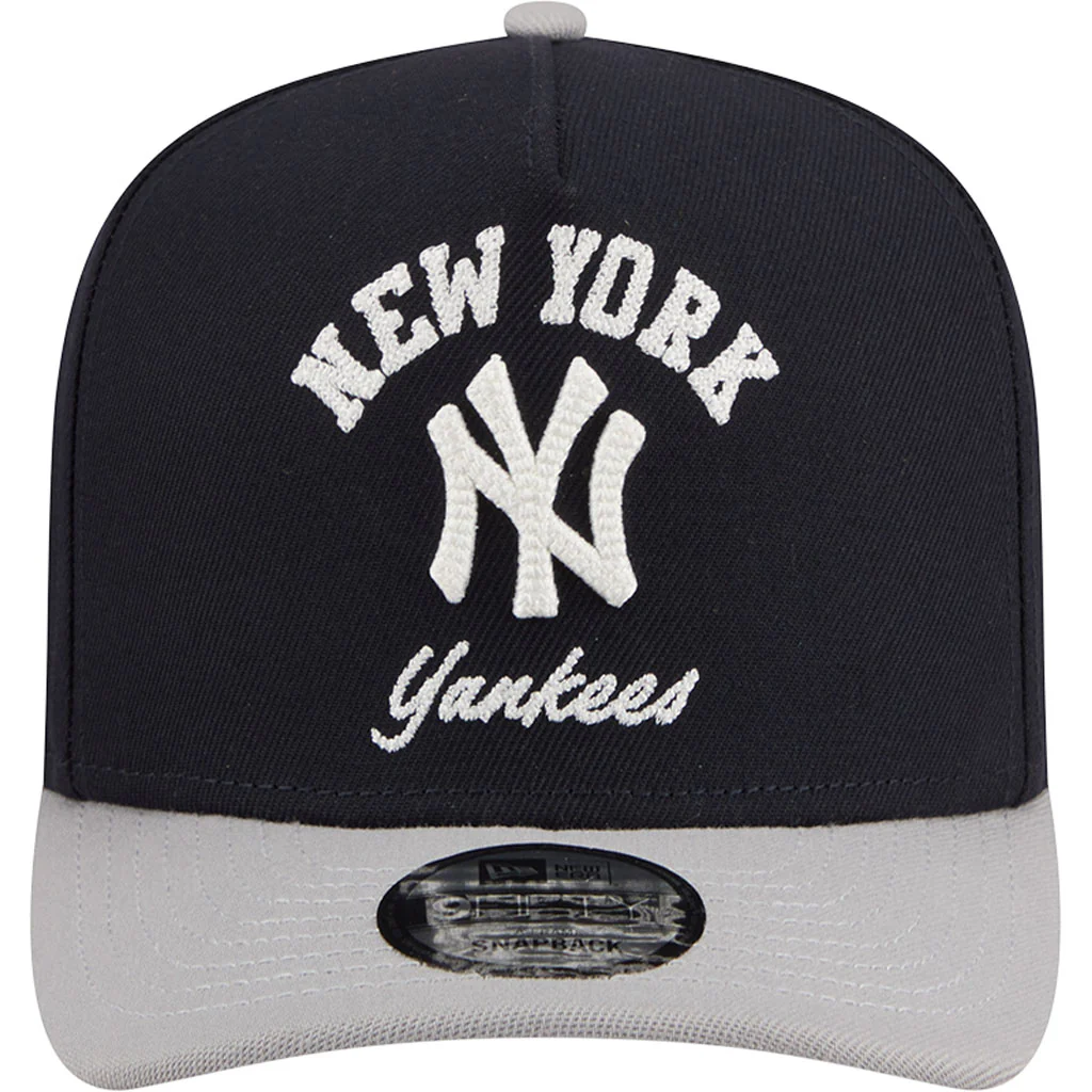 MLB New York Yankees New Era Arched 9FIFTY A-Frame Snapback Hat - Navy - Image 3