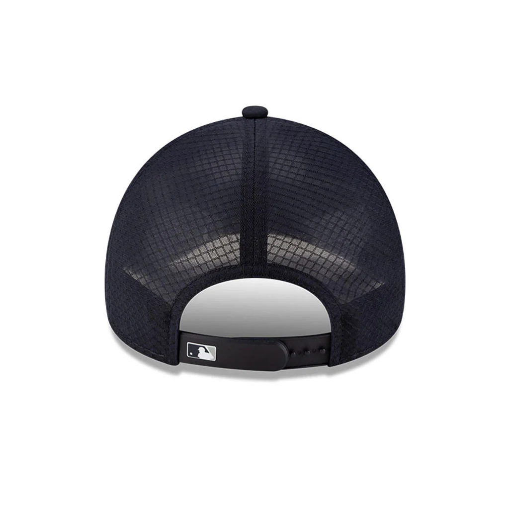 MLB New York Yankees New Era Batting Practice Apex 9FORTY Snapback Hat - Navy - Image 3