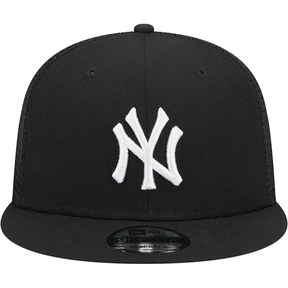 MLB New York Yankees New Era Black & White Trucker 9FIFTY Snapback Hat - Black - Image 3