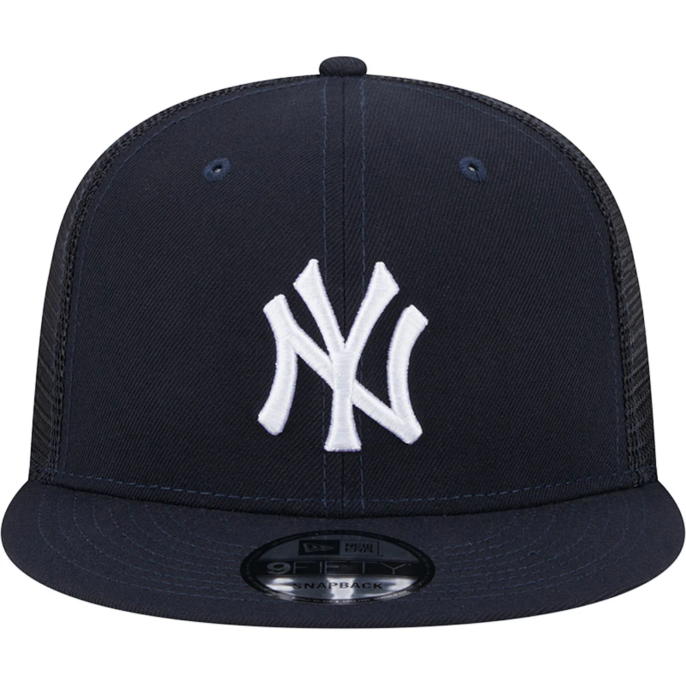 MLB New York Yankees New Era 9FIFTY Snapback Trucker Hat - Navy - Image 3