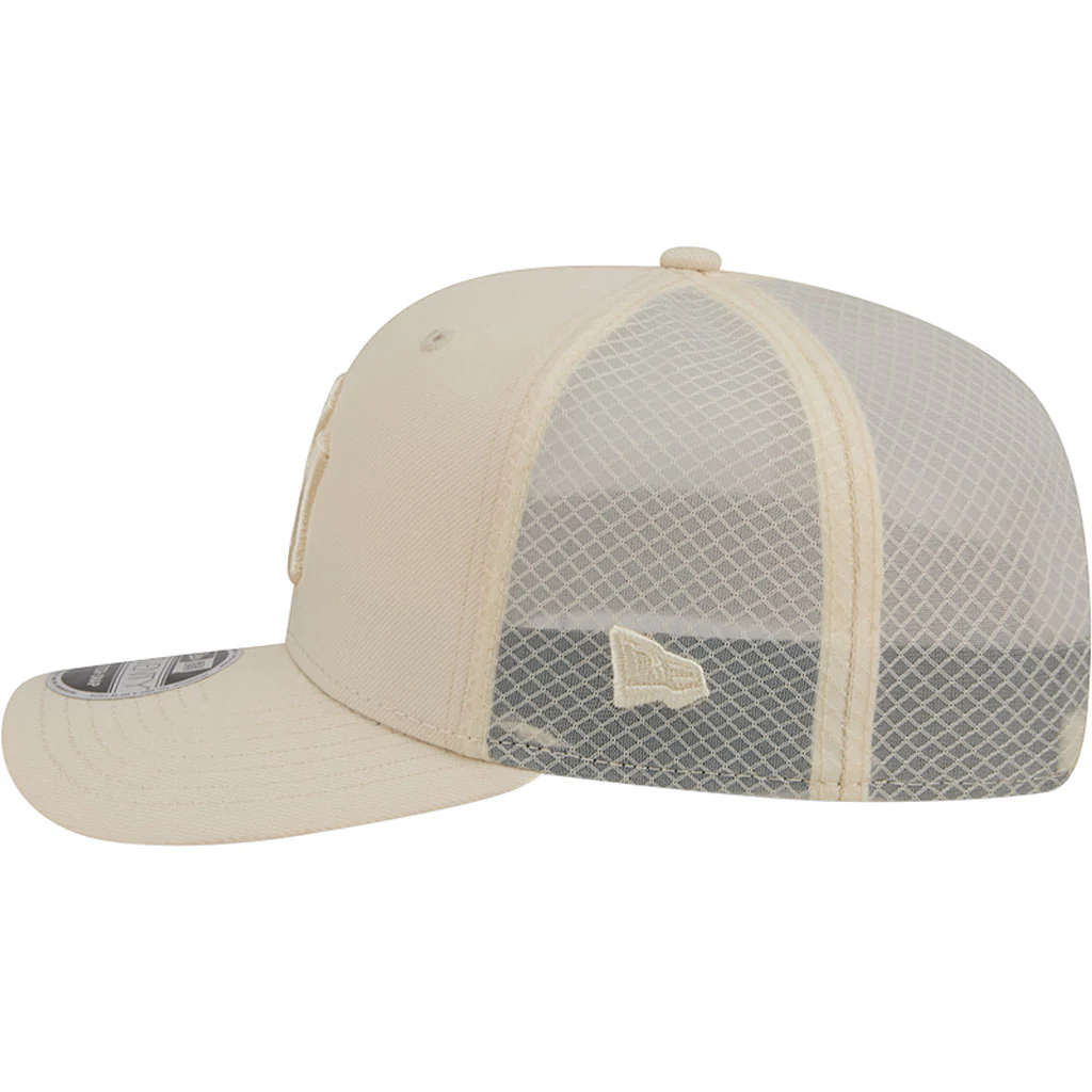 MLB New York Yankees New Era Vanilla 9SEVENTY Stretch Snap Hat - Cream - Image 4