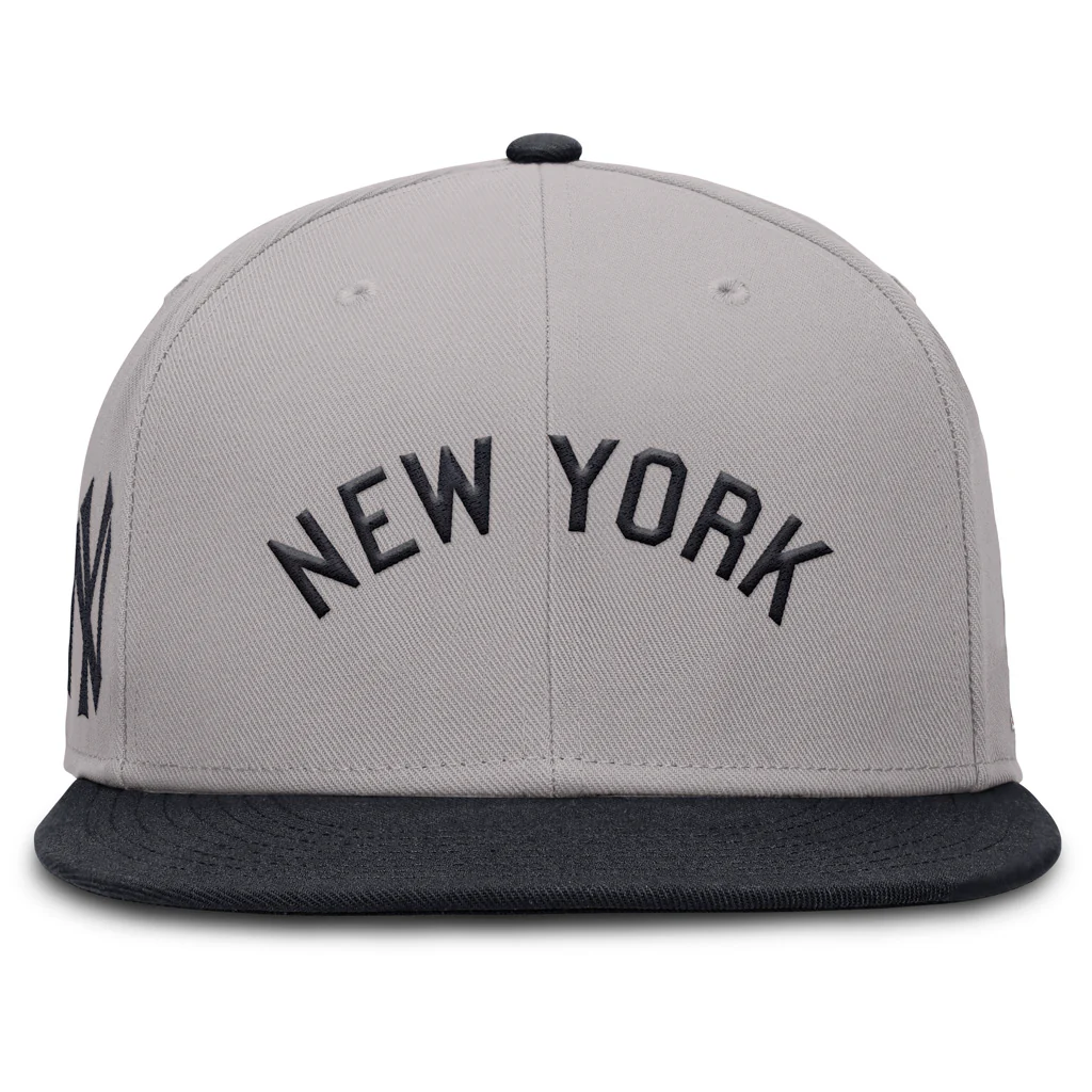 MLB New York Yankees Nike Two-Tone Cooperstown Fitted Hat - Gray - Image 2
