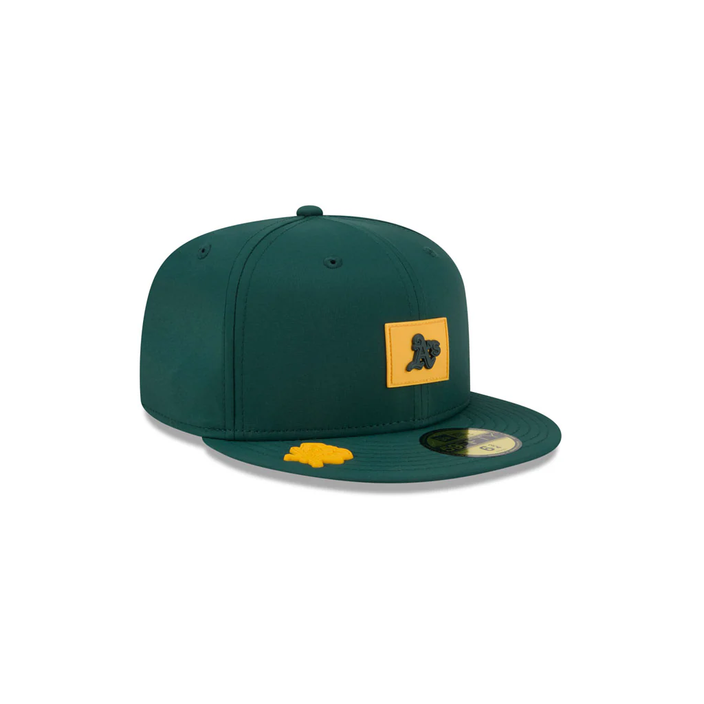MLB Oakland Athletics New Era 2026 Clubhouse 59FIFTY Fitted Hat - Green - Image 2