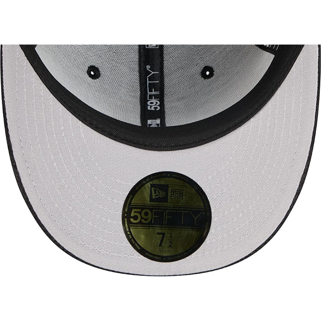 MLB Pittsburgh Pirates New Era Chenille Pop 59FIFTY Fitted Hat - Black - Image 5