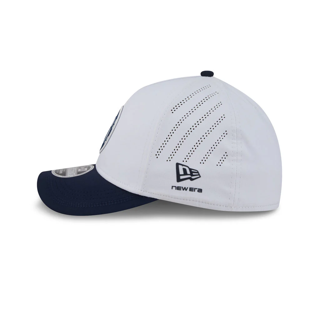 NFL Dallas Cowboys New Era Patch 39THIRTY M-Crown Flex Fit Hat - White - Image 4