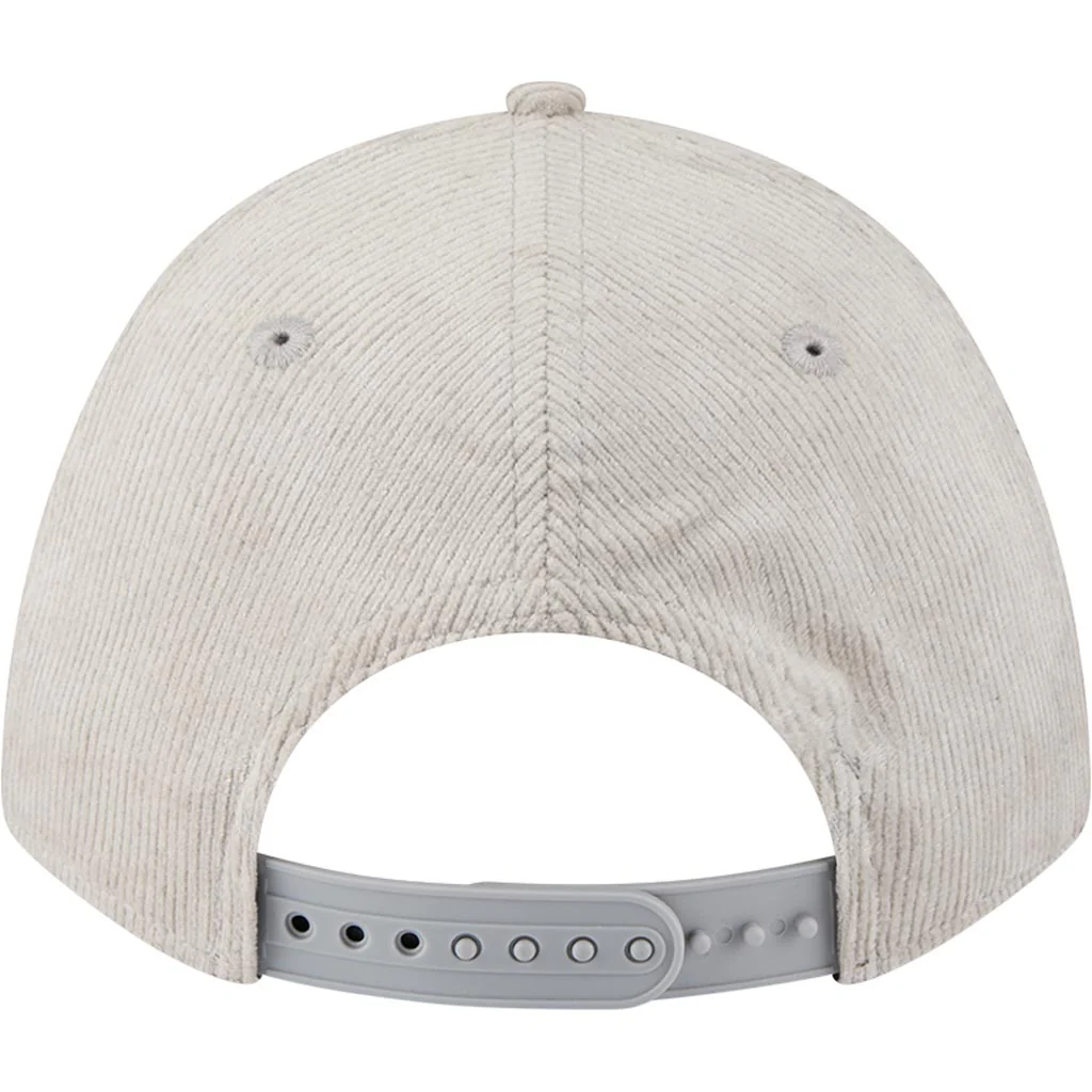 NFL Detroit Lions New Era Corduroy 9FORTY A-Frame M-Crown Snapback Hat - Gray - Image 4