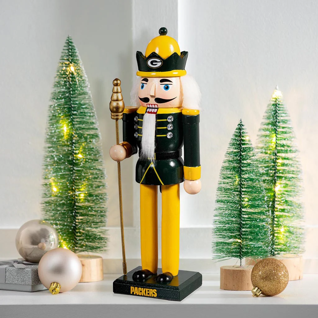 NFL Green Bay Packers Evergreen 12" Nutcracker - Image 3
