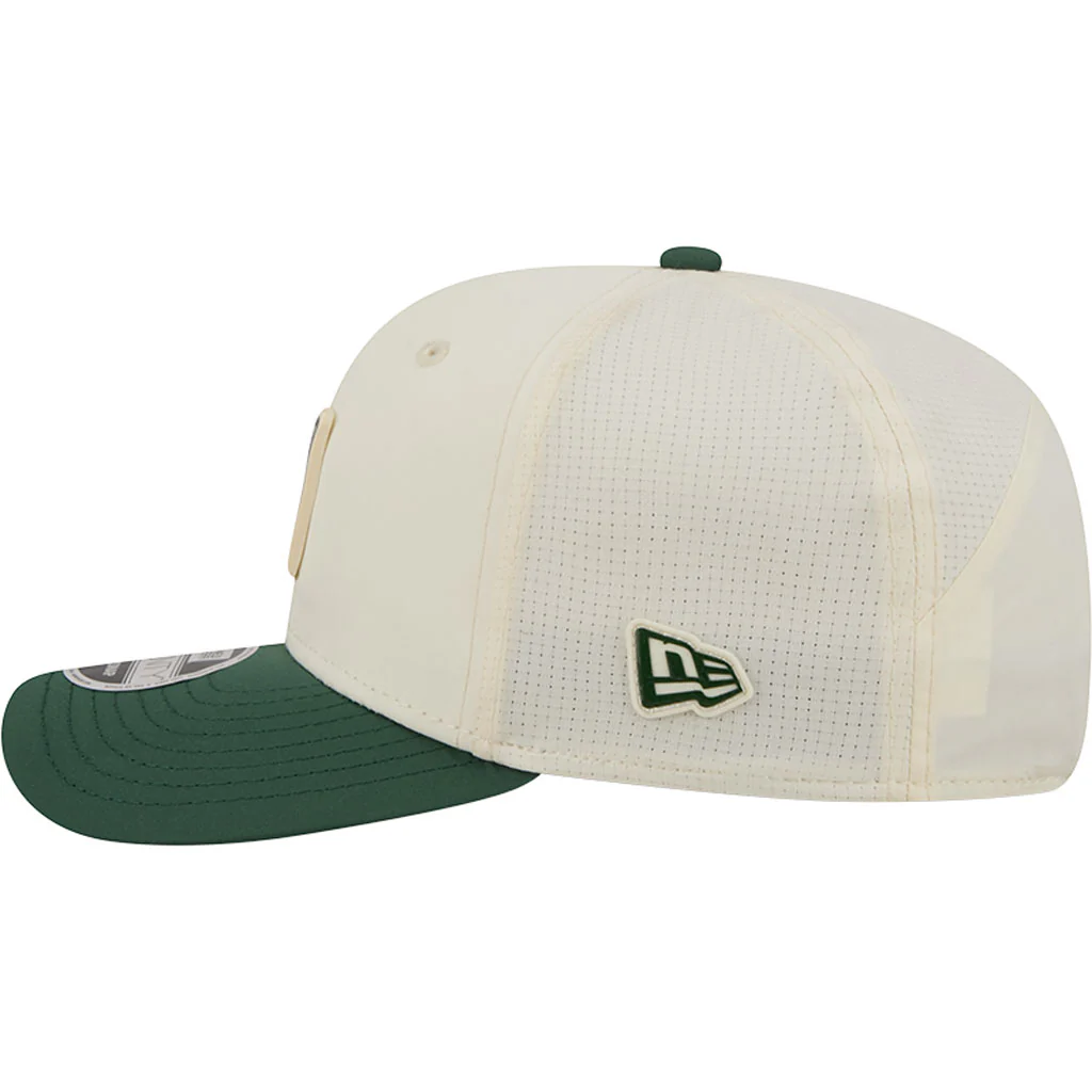 NFL Green Bay Packers New Era 2026 Training 9SEVENTY Stretch Snapback Hat - Cream - Image 4