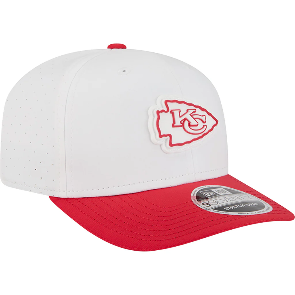 NFL Kansas City Chiefs New Era 2025 Training 9SEVENTY Stretch-Snapback Hat - White - Image 2