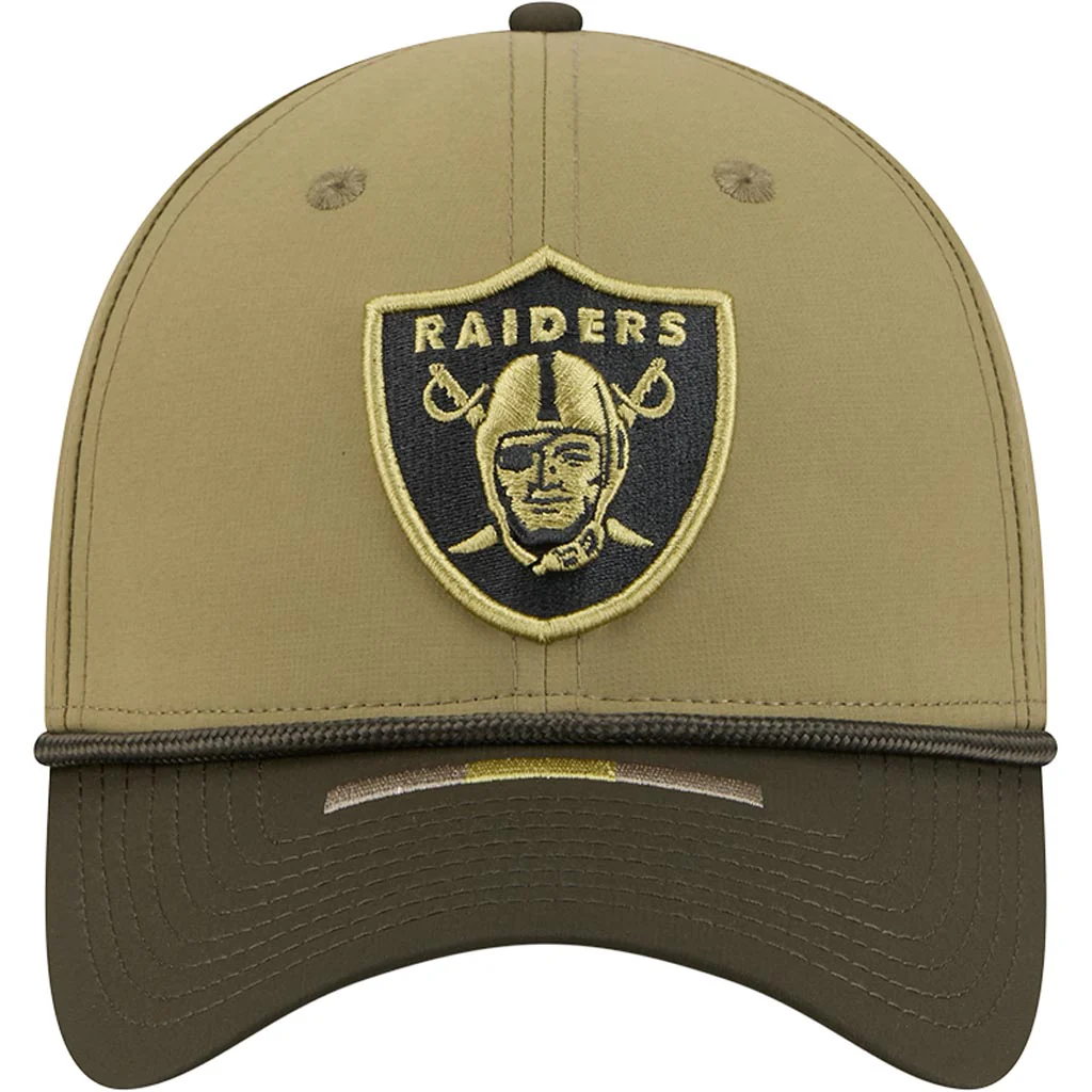 NFL Las Vegas Raiders New Era 2025 Salute to Service 39THIRTY Flex Fit Hat - Green - Image 3