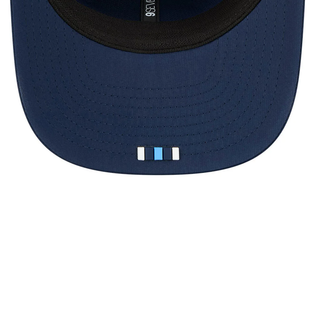 NFL Tennessee Titans New Era 2025 Sideline 9SEVENTY Stretch-Snapback Hat - Navy - Image 5
