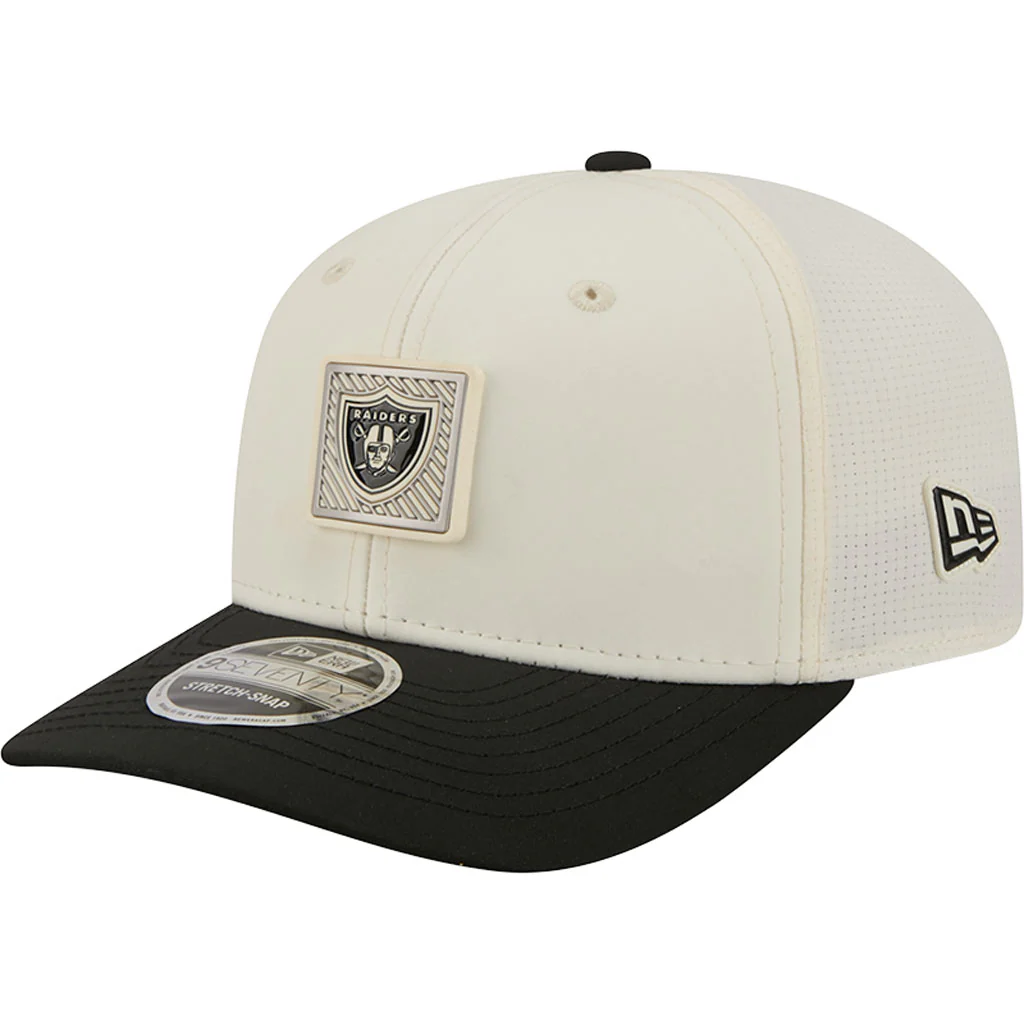 NFL Las Vegas Raiders New Era 2026 Training 9SEVENTY Stretch Snapback Hat - Cream