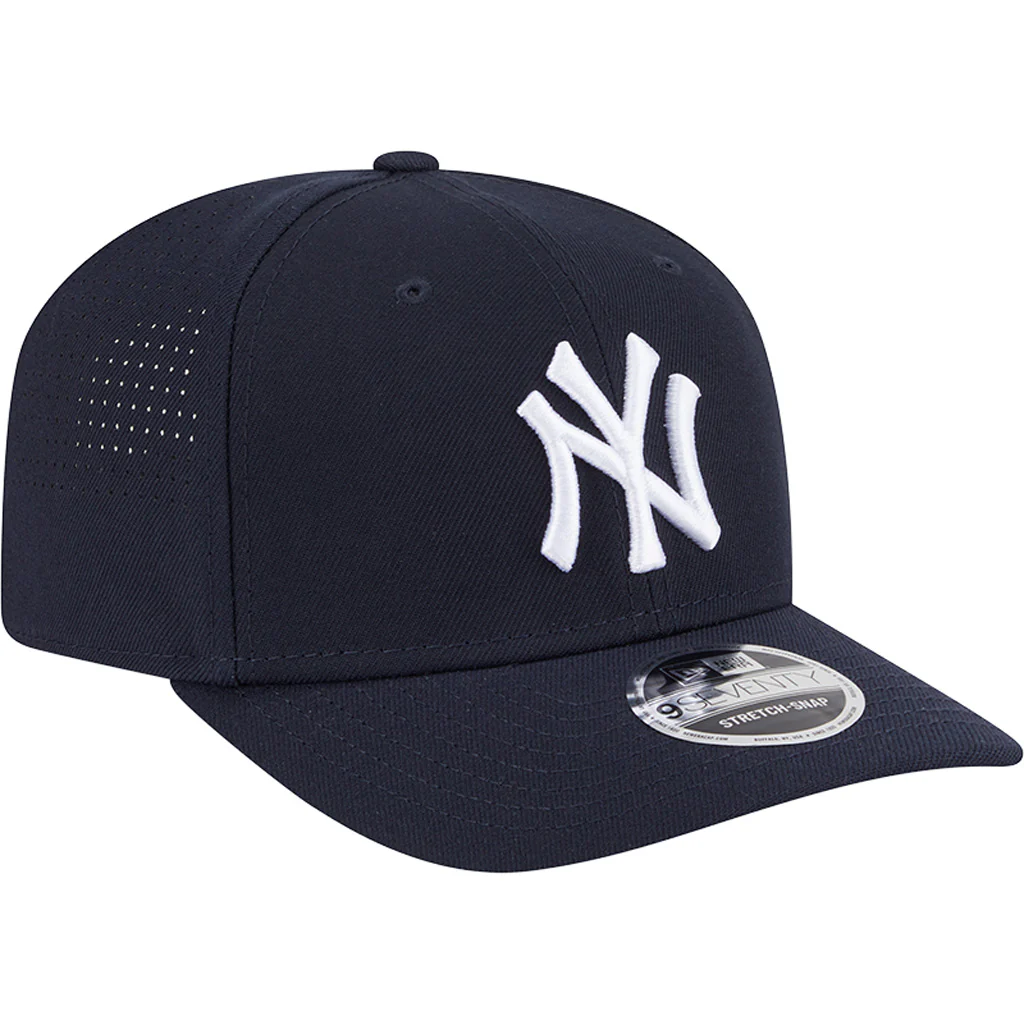 NFL New York Yankees New Era Performance 9SEVENTY Stretch-Snapback Hat - Navy - Image 2