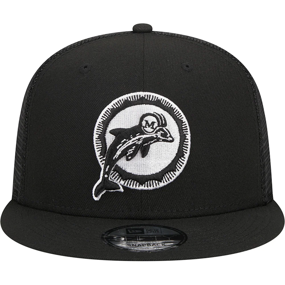 NFL Miami Dolphins New Era Black & White 9FIFTY Snapback Trucker Hat - Black - Image 3