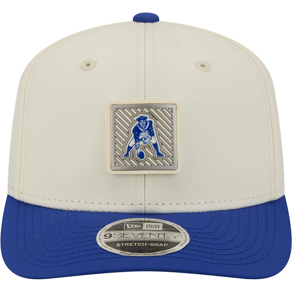 NFL New England Patriots New Era 2026 Training 9SEVENTY Stretch Snapback Hat - Cream - Image 3