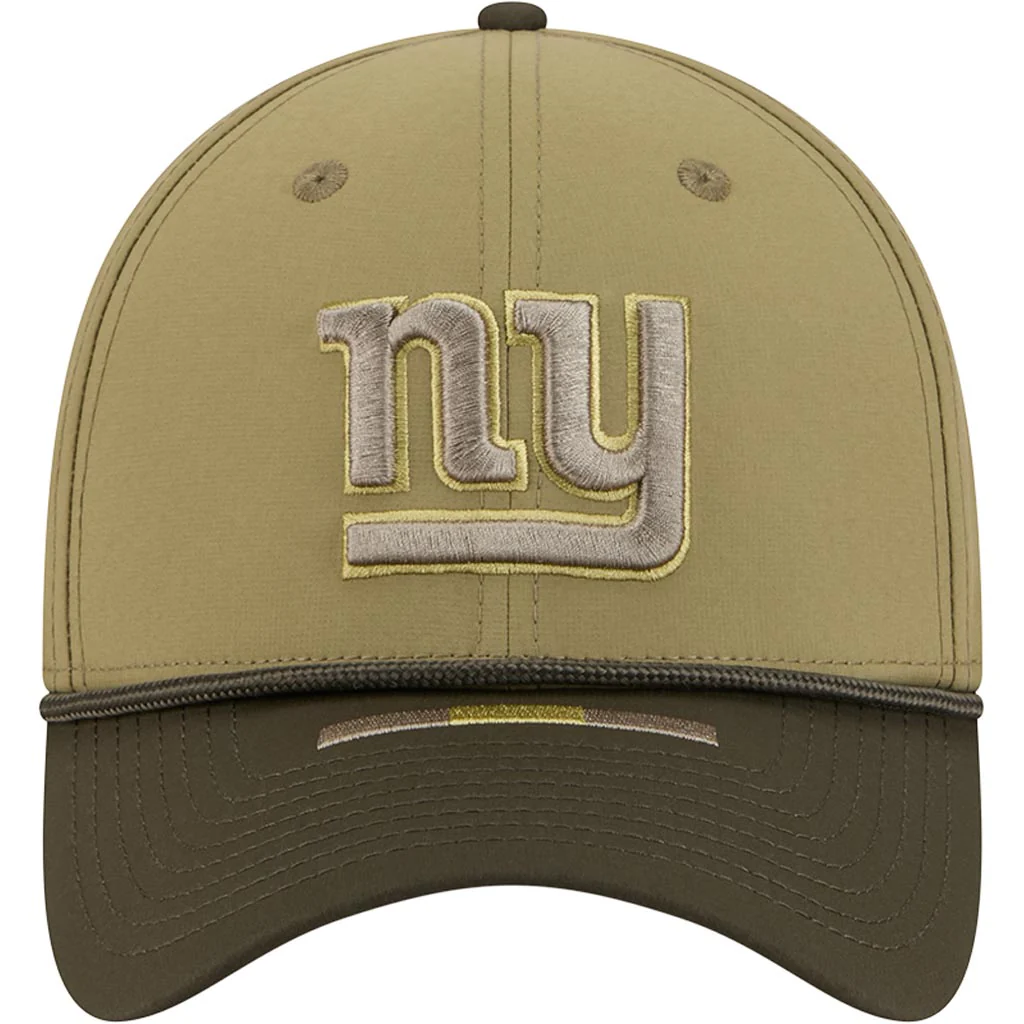 NFL New York Giants New Era 2025 Salute to Service 39THIRTY Flex Fit Hat - Green - Image 3