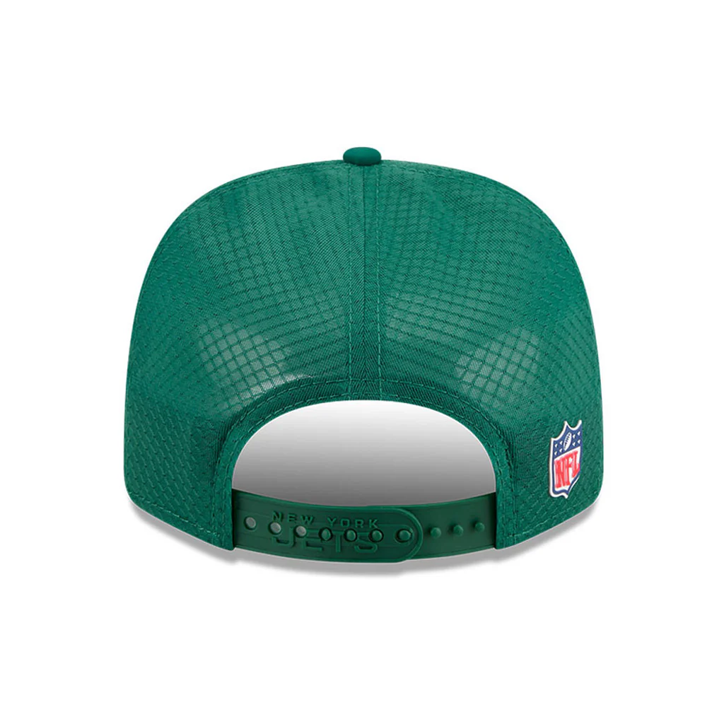 NFL New York Jets New Era 2025 Sideline 9SEVENTY Stretch-Snapback Hat - Green - Image 5