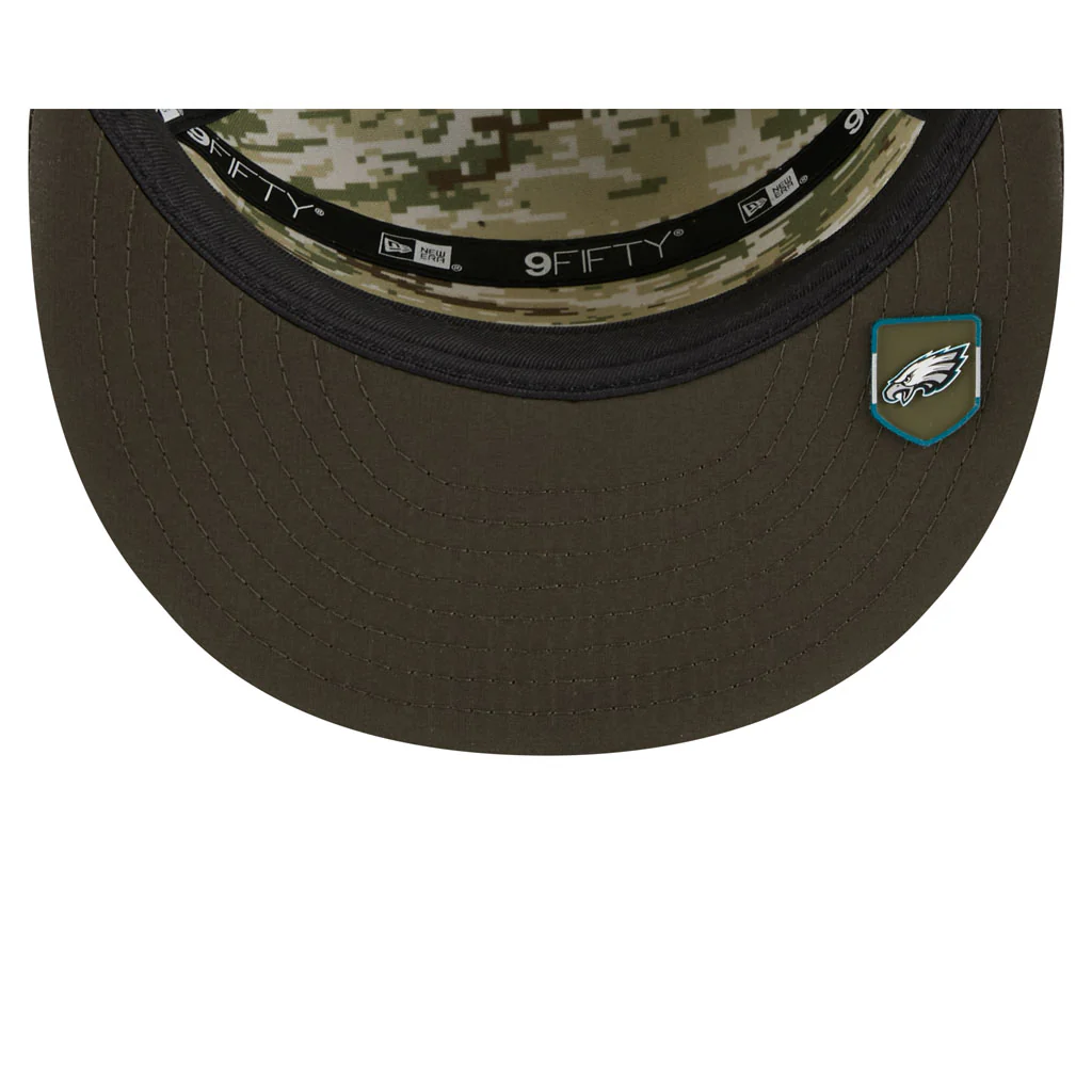 NFL Philadelphia Eagles New Era 2025 Salute to Service 9FIFTY Split Panel Snapback Hat - Green - Image 5