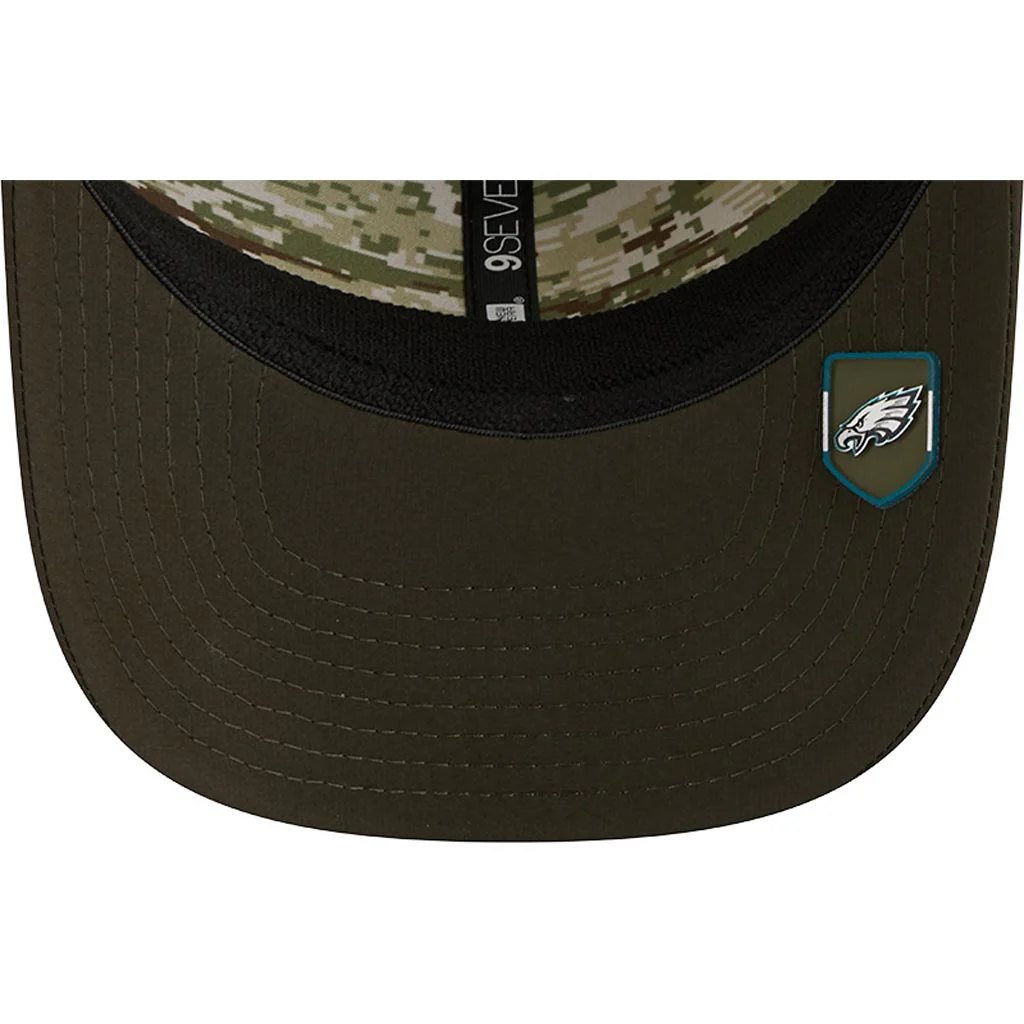 NFL Philadelphia Eagles New Era 2025 Salute to Service 9SEVENTY Stretch-Snapback Hat - Green - Image 5